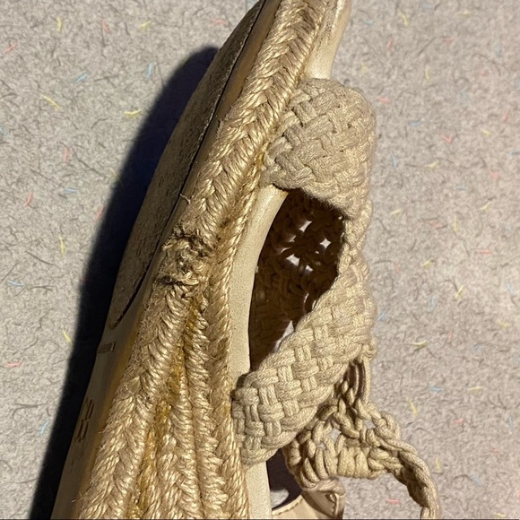 Little girls size 1 wedge sandals - Picture 8 of 11